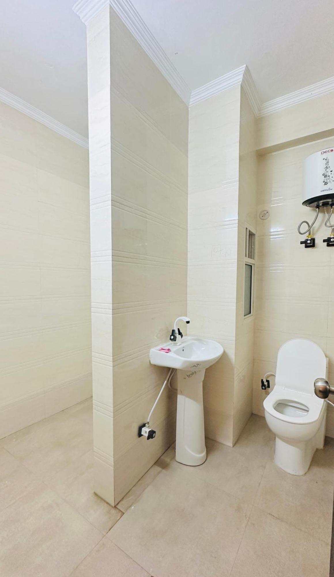 Hotel Relax In - Noida Sector 18 Dış mekan fotoğraf